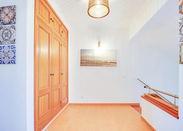 Villa Periquito 2bd Pool Fast Wifi Ac Garden Albufeira